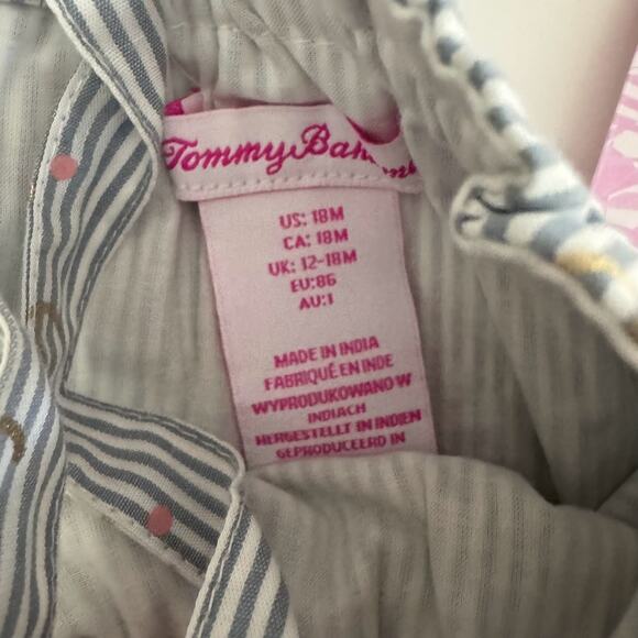 Tommy Bahama Kids Baby Girl 18M Striped Outfit New - Picture 2 of 4